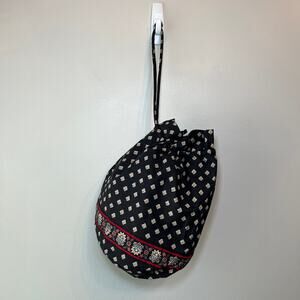 Vera Bradley Women's Classic Black Floral Print Ditty Bag Travel